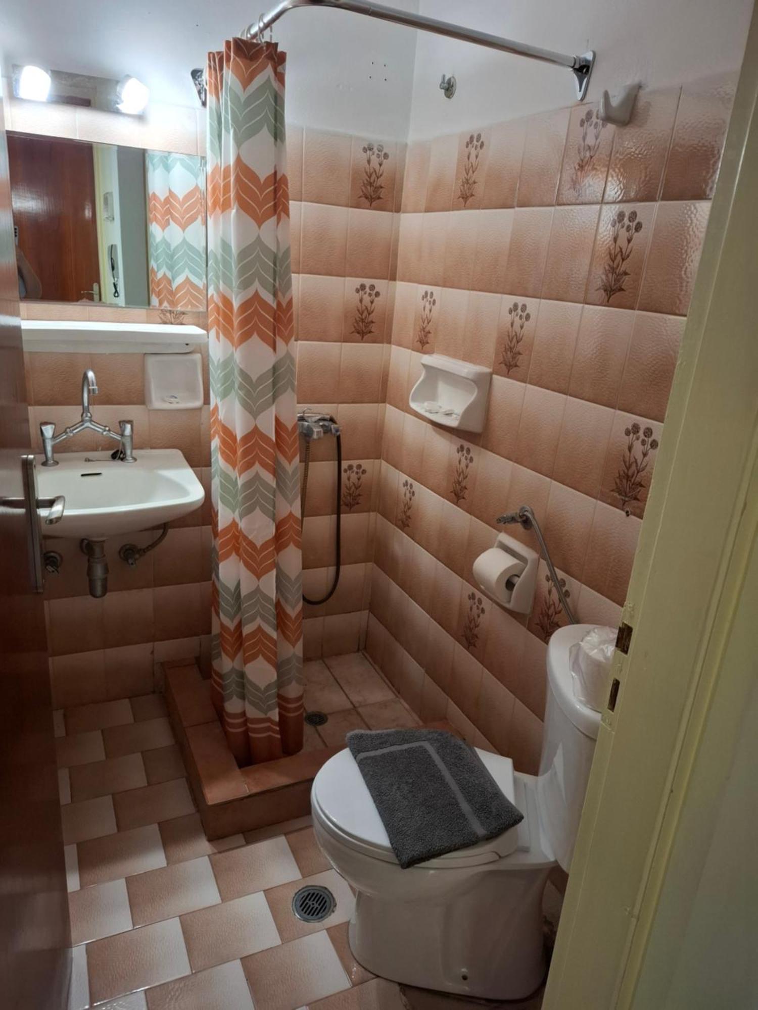 Old Harbor Apartments سبيتسيس المظهر الخارجي الصورة