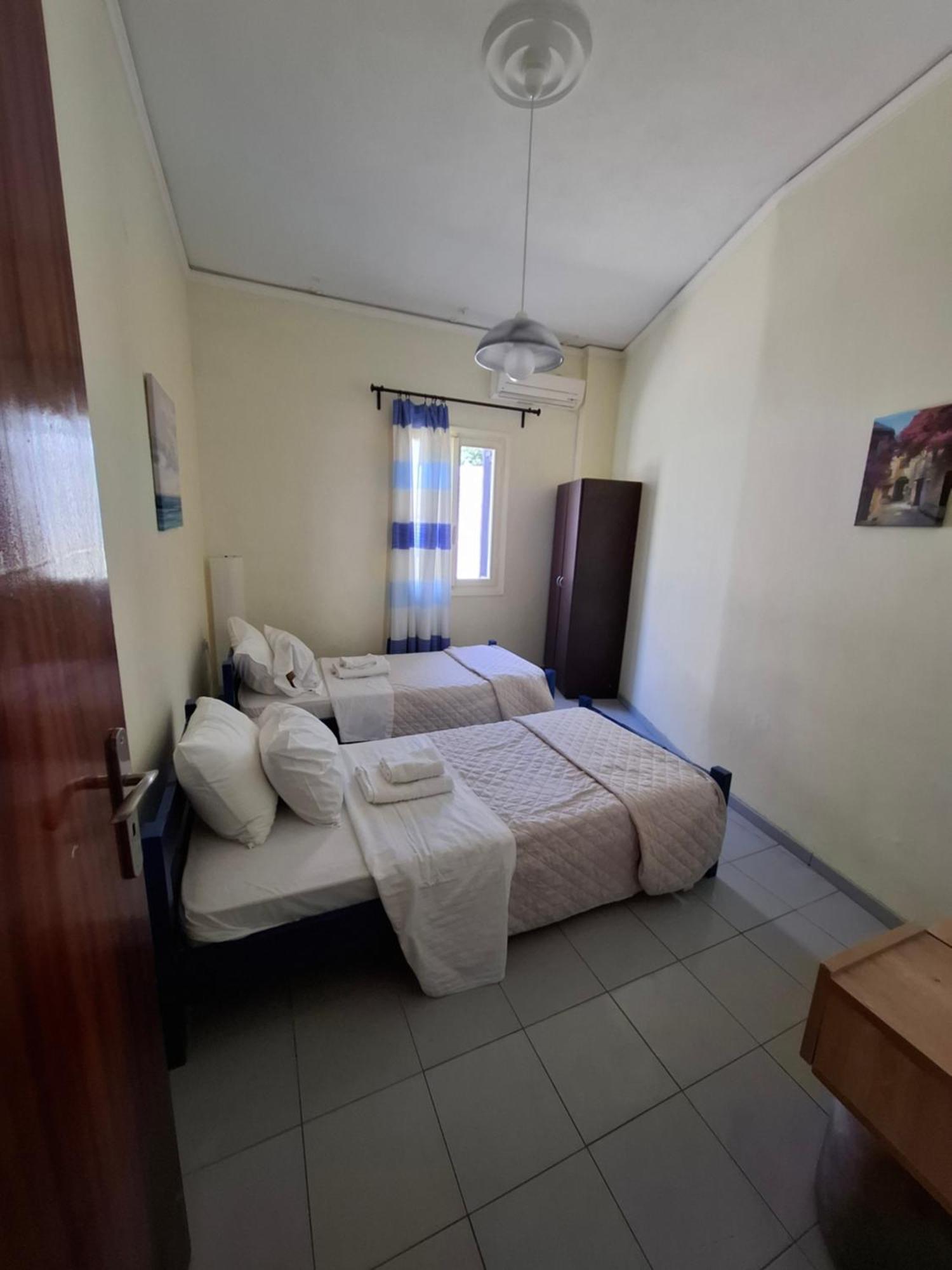 Old Harbor Apartments سبيتسيس المظهر الخارجي الصورة